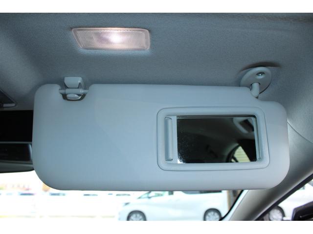 プリウス Ｕ　禁煙車　モデリスタエアロ　シグネチャーイルミ　純正８型ディスプレイ　全周囲カメラ　フルセグＴＶ　トヨタセーフティセンス　ブラインドスポットモニター　前席シートヒーター　ステアリングヒーター（69枚目）