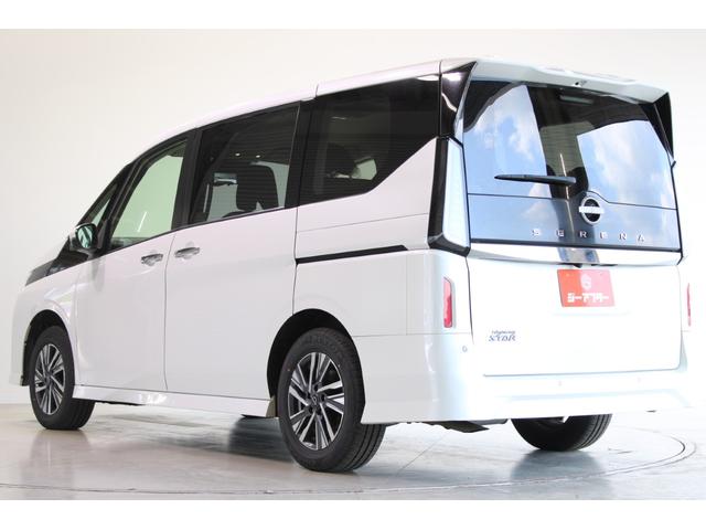 セレナ ハイウェイスターV Nissanconnectナビゲーションシステム アラウンドビューモニター プロパイロット クリアランスソナー 両側パワースライドドア LEDヘッドライト 純正16AW デジタルインナーミラー(12枚目)
