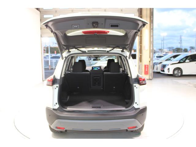 エクストレイル X e-4ORCE 禁煙車 ワンオーナー 純正9インチディスプレイオーディオ バックカメラ プロパイロット ステアリングヒーター 前席シートヒーター 電動リアゲート 純正18インチアルミホイール 運転席パワーシート(29枚目)