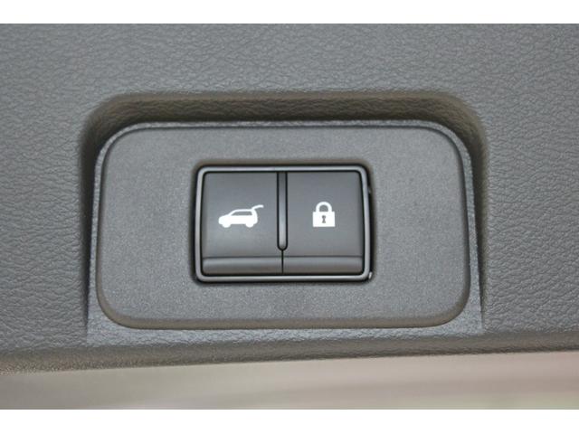 エクストレイル X e-4ORCE 禁煙車 ワンオーナー 純正9インチディスプレイオーディオ バックカメラ プロパイロット ステアリングヒーター 前席シートヒーター 電動リアゲート 純正18インチアルミホイール 運転席パワーシート(32枚目)