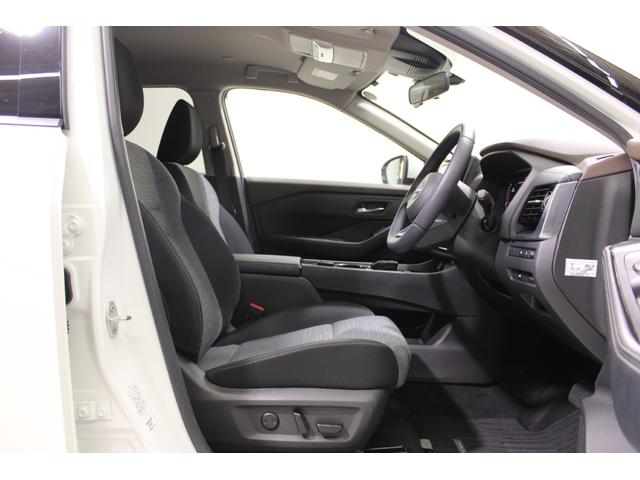 エクストレイル X e-4ORCE 禁煙車 ワンオーナー 純正9インチディスプレイオーディオ バックカメラ プロパイロット ステアリングヒーター 前席シートヒーター 電動リアゲート 純正18インチアルミホイール 運転席パワーシート(35枚目)