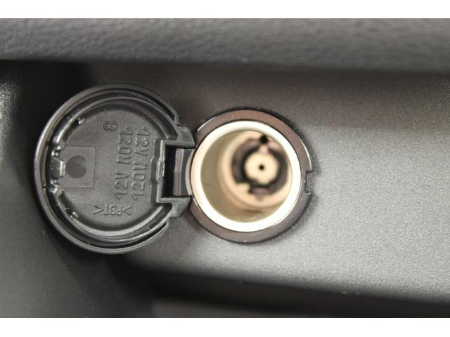 エクストレイル X e-4ORCE 禁煙車 ワンオーナー 純正9インチディスプレイオーディオ バックカメラ プロパイロット ステアリングヒーター 前席シートヒーター 電動リアゲート 純正18インチアルミホイール 運転席パワーシート(60枚目)