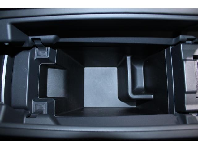 エクストレイル X e-4ORCE 禁煙車 ワンオーナー 純正9インチディスプレイオーディオ バックカメラ プロパイロット ステアリングヒーター 前席シートヒーター 電動リアゲート 純正18インチアルミホイール 運転席パワーシート(64枚目)