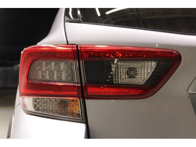 ＸＶ アドバンス　禁煙車　アイサイト　カロッツェリア製ナビ　バックカメラ　前席シートヒーター　メモリー付きパワーシート　ハーフレザーシート　ＥＴＣ　ＬＥＤヘッドライト　純正１８インチアルミホイール　フロントフォグライト（20枚目）