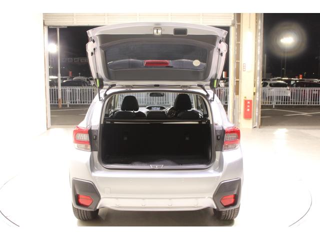 ＸＶ アドバンス　禁煙車　アイサイト　カロッツェリア製ナビ　バックカメラ　前席シートヒーター　メモリー付きパワーシート　ハーフレザーシート　ＥＴＣ　ＬＥＤヘッドライト　純正１８インチアルミホイール　フロントフォグライト（29枚目）