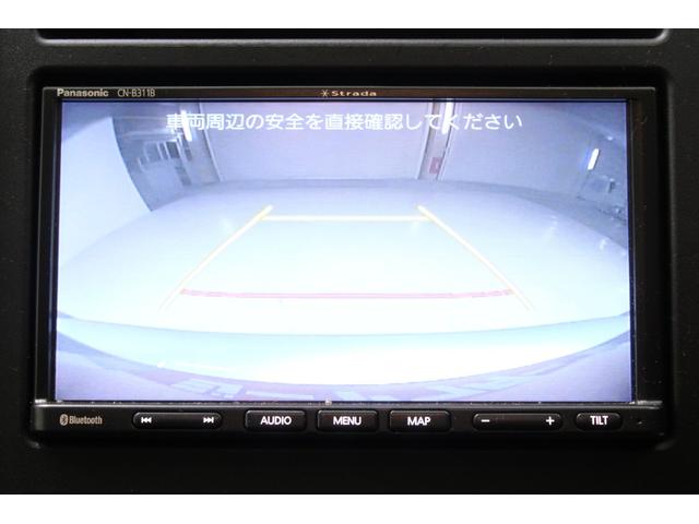 ＸＶ アドバンス　禁煙車　パナソニック製ナビ　アイサイト　前席シートヒーター　ハーフレザーシート　メモリー付パワーシート　ＥＴＣ　ＬＥＤヘッドライト　フロントフォグライト　純正１８インチアルミホイール　プッシュスタート（4枚目）