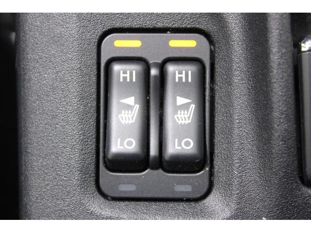 ＸＶ アドバンス　禁煙車　パナソニック製ナビ　アイサイト　前席シートヒーター　ハーフレザーシート　メモリー付パワーシート　ＥＴＣ　ＬＥＤヘッドライト　フロントフォグライト　純正１８インチアルミホイール　プッシュスタート（5枚目）