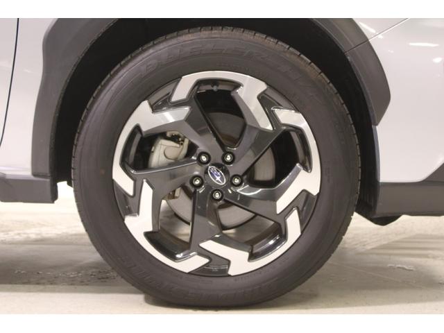 ＸＶ アドバンス　禁煙車　パナソニック製ナビ　アイサイト　前席シートヒーター　ハーフレザーシート　メモリー付パワーシート　ＥＴＣ　ＬＥＤヘッドライト　フロントフォグライト　純正１８インチアルミホイール　プッシュスタート（23枚目）