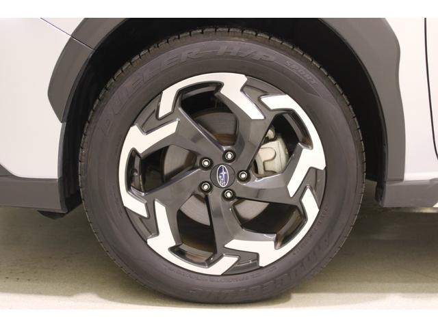 ＸＶ アドバンス　禁煙車　パナソニック製ナビ　アイサイト　前席シートヒーター　ハーフレザーシート　メモリー付パワーシート　ＥＴＣ　ＬＥＤヘッドライト　フロントフォグライト　純正１８インチアルミホイール　プッシュスタート（26枚目）