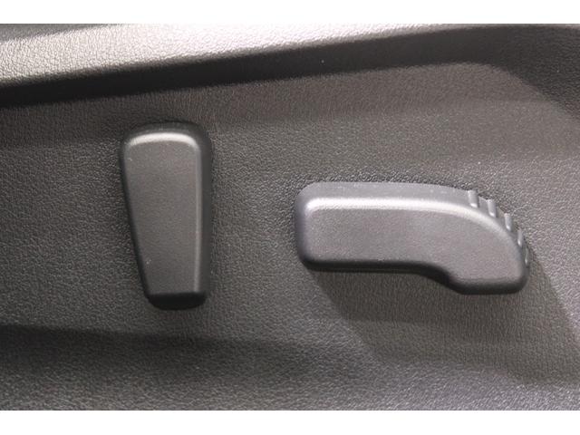 ＸＶ アドバンス　禁煙車　パナソニック製ナビ　アイサイト　前席シートヒーター　ハーフレザーシート　メモリー付パワーシート　ＥＴＣ　ＬＥＤヘッドライト　フロントフォグライト　純正１８インチアルミホイール　プッシュスタート（52枚目）