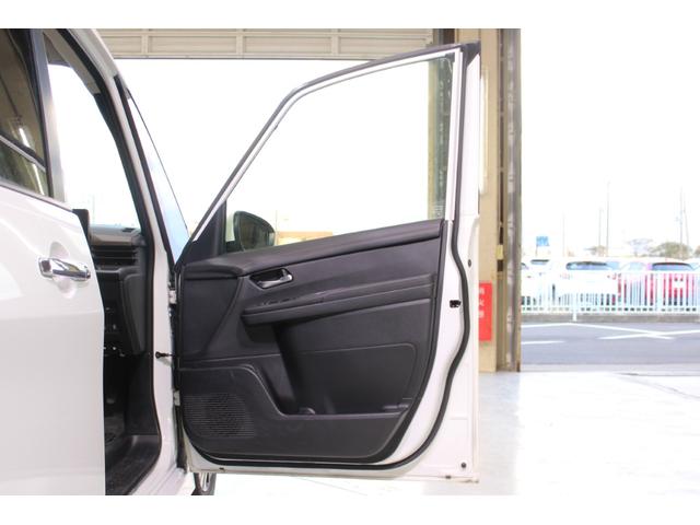 セレナ ハイウェイスターV 禁煙車 純正12.3インチナビ フルセグTV 全周囲カメラ プロパイロット 両側電動スライドドア ブラインドスポットモニター LEDヘッドライト ETC2.0 前席シートヒーター ステアリングヒーター(27枚目)