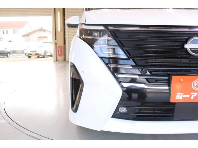 セレナ ハイウェイスターＶ　Ｎｉｓｓａｎｃｏｎｎｅｃｔナビゲーションシステム　アラウンドビューモニター　プロパイロット　クリアランスソナー　両側電動スライドドア　ＬＥＤヘッドライト　純正１６インチＡＷ　デジタルインナーミラー（17枚目）