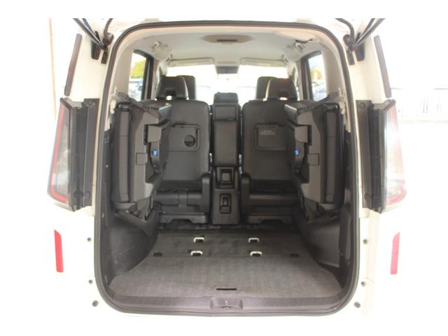 セレナ ハイウェイスターＶ　Ｎｉｓｓａｎｃｏｎｎｅｃｔナビゲーションシステム　アラウンドビューモニター　プロパイロット　クリアランスソナー　両側電動スライドドア　ＬＥＤヘッドライト　純正１６インチＡＷ　デジタルインナーミラー（33枚目）