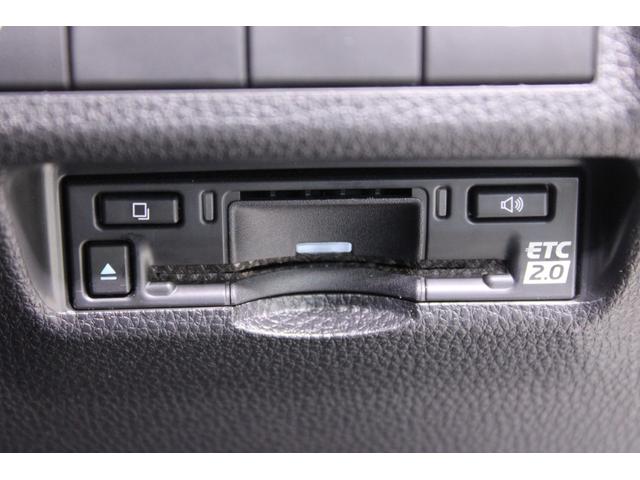 RAV4 アドベンチャー ユーザー買取車 パノラマムーンルーフ 禁煙車 純正10.5インチディスプレイ フルセグTV バックカメラ 合皮スポーティシート シートヒーター シートベンチレーション トヨタセーフティセンス ETC(6枚目)