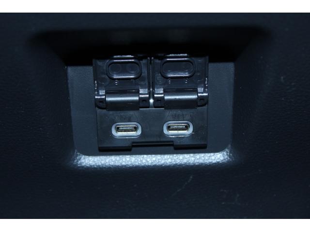 RAV4 アドベンチャー ユーザー買取車 パノラマムーンルーフ 禁煙車 純正10.5インチディスプレイ フルセグTV バックカメラ 合皮スポーティシート シートヒーター シートベンチレーション トヨタセーフティセンス ETC(45枚目)