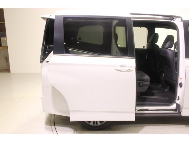 ヴォクシー S-Z 禁煙車 純正8インチディスプレイオーディオ バックカメラ フルセグTV トヨタセーフティセンス シートヒーター LEDヘッドライト 両側電動スライドドア ETC オートハイビーム Bluetooth(30枚目)