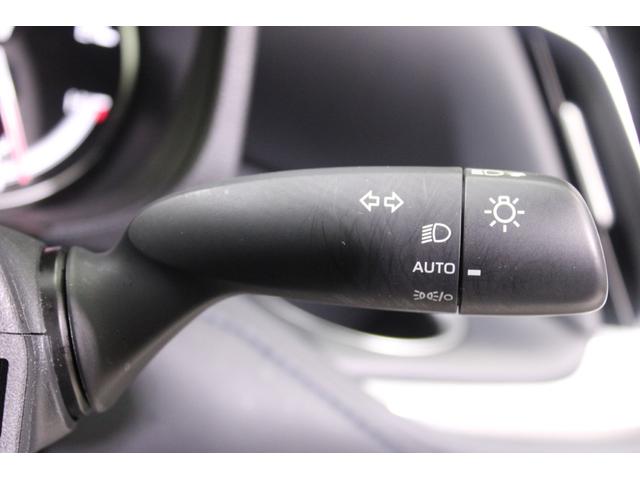 ヴォクシー S-Z 禁煙車 純正8インチディスプレイオーディオ バックカメラ フルセグTV トヨタセーフティセンス シートヒーター LEDヘッドライト 両側電動スライドドア ETC オートハイビーム Bluetooth(52枚目)