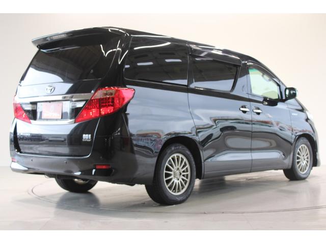 アルファードハイブリッド Ｘ　禁煙車　純正９型ナビ　フルセグＴＶ　バックカメラ　両側電動スライドドア　アクセサリーコンセント（ＡＣ１００Ｖ／１５００Ｗ／コンセント）　パノラマビューモニター　クルーズコントロールシステム（14枚目）