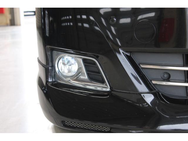 アルファードハイブリッド Ｘ　禁煙車　純正９型ナビ　フルセグＴＶ　バックカメラ　両側電動スライドドア　アクセサリーコンセント（ＡＣ１００Ｖ／１５００Ｗ／コンセント）　パノラマビューモニター　クルーズコントロールシステム（21枚目）