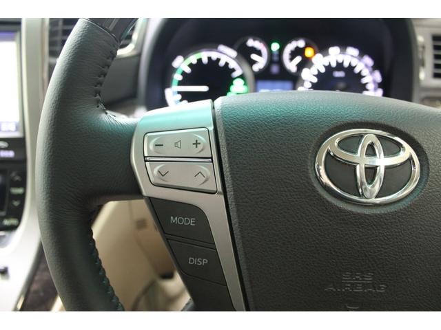 アルファードハイブリッド Ｘ　禁煙車　純正９型ナビ　フルセグＴＶ　バックカメラ　両側電動スライドドア　アクセサリーコンセント（ＡＣ１００Ｖ／１５００Ｗ／コンセント）　パノラマビューモニター　クルーズコントロールシステム（52枚目）