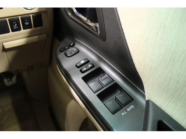 アルファードハイブリッド Ｘ　禁煙車　純正９型ナビ　フルセグＴＶ　バックカメラ　両側電動スライドドア　アクセサリーコンセント（ＡＣ１００Ｖ／１５００Ｗ／コンセント）　パノラマビューモニター　クルーズコントロールシステム（66枚目）