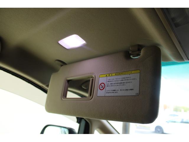 アルファードハイブリッド Ｘ　禁煙車　純正９型ナビ　フルセグＴＶ　バックカメラ　両側電動スライドドア　アクセサリーコンセント（ＡＣ１００Ｖ／１５００Ｗ／コンセント）　パノラマビューモニター　クルーズコントロールシステム（69枚目）