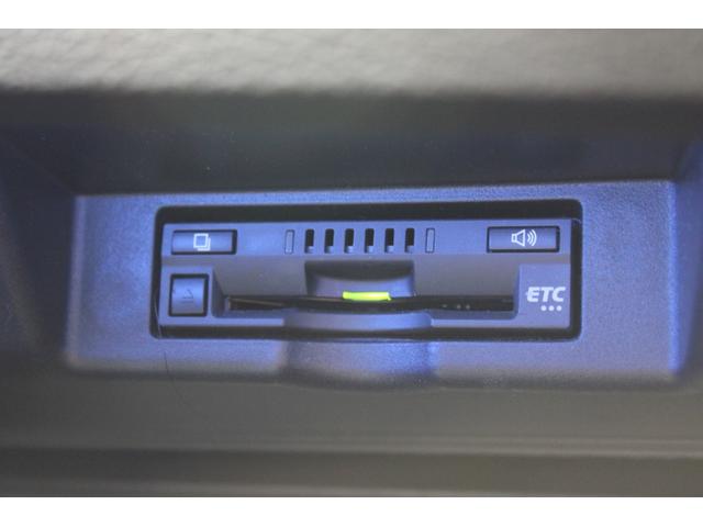 ハリアーハイブリッド プレミアム　モデリスタフルエアロ　サンルーフ　ＯＰ９型ナビ　ＪＢＬサウンド　バックカメラ　フルセグＴＶ　電動リアゲート　レーダークルーズ　３眼ＬＥＤヘッドライト　純正１８インチアルミホイール　ＥＴＣ（5枚目）