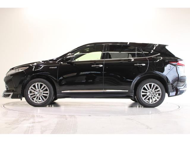 ハリアーハイブリッド プレミアム　モデリスタフルエアロ　サンルーフ　ＯＰ９型ナビ　ＪＢＬサウンド　バックカメラ　フルセグＴＶ　電動リアゲート　レーダークルーズ　３眼ＬＥＤヘッドライト　純正１８インチアルミホイール　ＥＴＣ（10枚目）