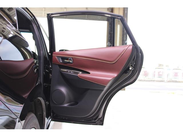 ハリアーハイブリッド プレミアム　モデリスタフルエアロ　サンルーフ　ＯＰ９型ナビ　ＪＢＬサウンド　バックカメラ　フルセグＴＶ　電動リアゲート　レーダークルーズ　３眼ＬＥＤヘッドライト　純正１８インチアルミホイール　ＥＴＣ（31枚目）