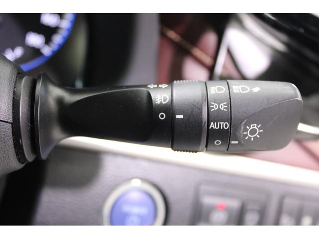 ハリアーハイブリッド プレミアム　モデリスタフルエアロ　サンルーフ　ＯＰ９型ナビ　ＪＢＬサウンド　バックカメラ　フルセグＴＶ　電動リアゲート　レーダークルーズ　３眼ＬＥＤヘッドライト　純正１８インチアルミホイール　ＥＴＣ（50枚目）