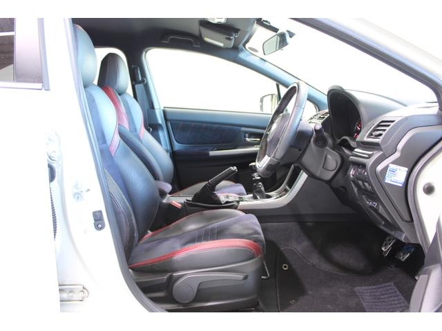 WRX STI STI ワンオーナー 禁煙車 オプションリアスポイラー 6速MT 純正ナビ フルセグTV バックカメラ ハーフレザーシート STI18インチアルミホイール LEDヘッドライト ETC フロントフォグライト(36枚目)