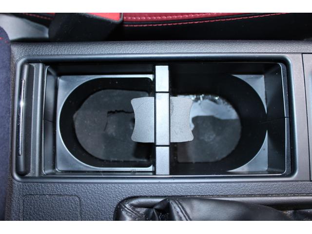 WRX STI STI ワンオーナー 禁煙車 オプションリアスポイラー 6速MT 純正ナビ フルセグTV バックカメラ ハーフレザーシート STI18インチアルミホイール LEDヘッドライト ETC フロントフォグライト(57枚目)