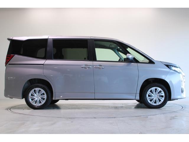 ノア Ｘ　禁煙車　カロッツェリア製ナビ　トヨタセーフティエンス　バックカメラ　パワースライドドア　ＬＥＤヘッドライト　ＢＬＵＥＴＯＯＴＨ接続　ＥＴＣ　ＤＶＤ視聴　ＡＵＴＯライト　ＵＳＢタイプＣ（14枚目）