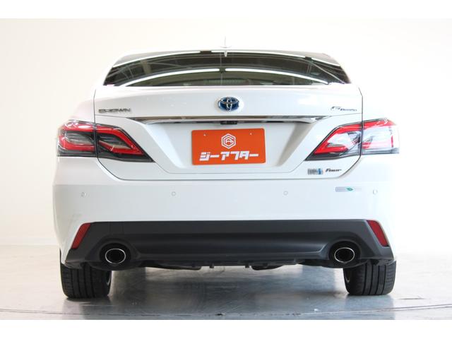 クラウンハイブリッド Ｇ－エグゼクティブ　Ｆｏｕｒ　純正８インチナビ　全周囲カメラ　フルセグＴＶ　禁煙車　温冷黒革シート　メモリー付きパワーシート　ステアリングヒーター　純正１８インチアルミホイール　ブラインドスポットモニター　レーダークルーズ（12枚目）