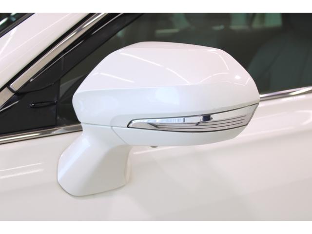 クラウンハイブリッド Ｇ－エグゼクティブ　Ｆｏｕｒ　純正８インチナビ　全周囲カメラ　フルセグＴＶ　禁煙車　温冷黒革シート　メモリー付きパワーシート　ステアリングヒーター　純正１８インチアルミホイール　ブラインドスポットモニター　レーダークルーズ（21枚目）