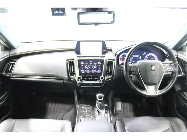 クラウンハイブリッド Ｇ－エグゼクティブ　Ｆｏｕｒ　純正８インチナビ　全周囲カメラ　フルセグＴＶ　禁煙車　温冷黒革シート　メモリー付きパワーシート　ステアリングヒーター　純正１８インチアルミホイール　ブラインドスポットモニター　レーダークルーズ（44枚目）