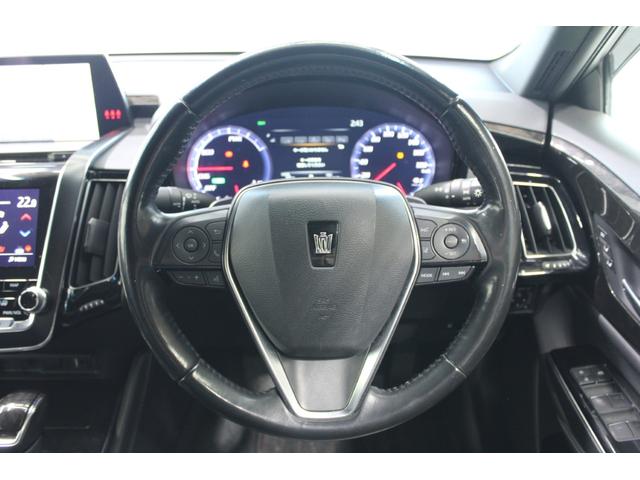 クラウンハイブリッド Ｇ－エグゼクティブ　Ｆｏｕｒ　純正８インチナビ　全周囲カメラ　フルセグＴＶ　禁煙車　温冷黒革シート　メモリー付きパワーシート　ステアリングヒーター　純正１８インチアルミホイール　ブラインドスポットモニター　レーダークルーズ（45枚目）