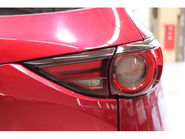 ＣＸ－５ ＸＤ　プロアクティブ　６速ＭＴ　純正ナビ　ＢＯＳＥサウンドシステム　全周囲カメラ　フルセグＴＶ　ＣＤ＆ＤＶＤ　ステアリングヒーター　シートヒーター　ＬＥＤヘッドライト　フロントフォグライト　電動リアゲート　レーダークルーズ（19枚目）