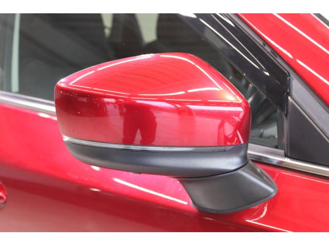 ＣＸ－５ ＸＤ　プロアクティブ　６速ＭＴ　純正ナビ　ＢＯＳＥサウンドシステム　全周囲カメラ　フルセグＴＶ　ＣＤ＆ＤＶＤ　ステアリングヒーター　シートヒーター　ＬＥＤヘッドライト　フロントフォグライト　電動リアゲート　レーダークルーズ（22枚目）