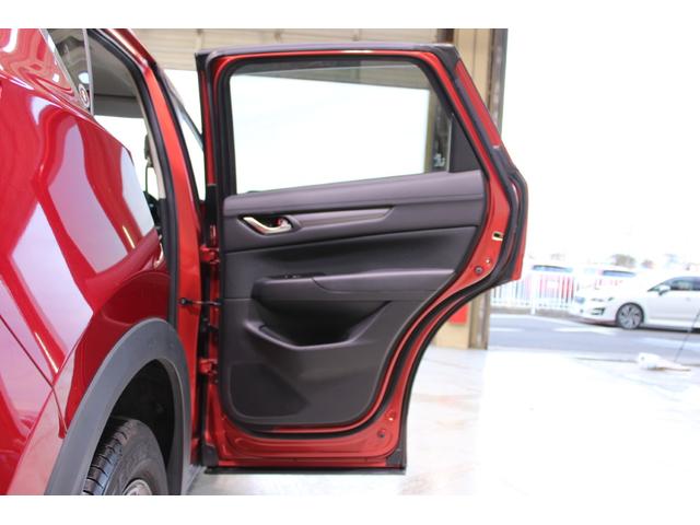 ＣＸ－５ ＸＤ　プロアクティブ　６速ＭＴ　純正ナビ　ＢＯＳＥサウンドシステム　全周囲カメラ　フルセグＴＶ　ＣＤ＆ＤＶＤ　ステアリングヒーター　シートヒーター　ＬＥＤヘッドライト　フロントフォグライト　電動リアゲート　レーダークルーズ（31枚目）