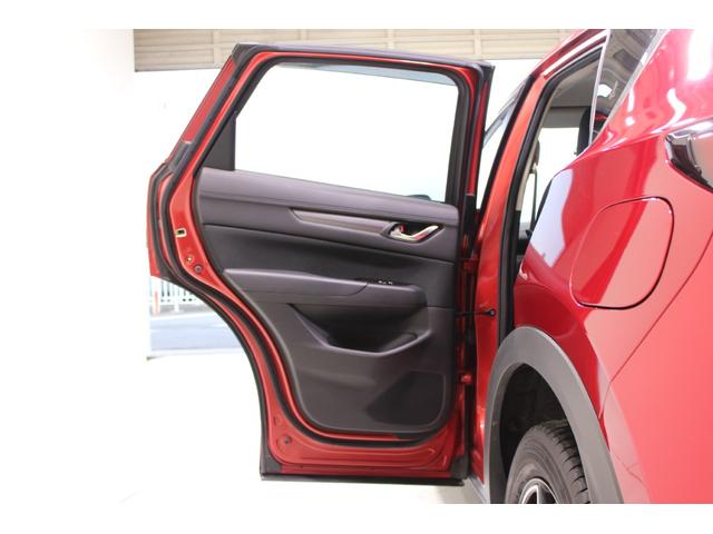 ＣＸ－５ ＸＤ　プロアクティブ　６速ＭＴ　純正ナビ　ＢＯＳＥサウンドシステム　全周囲カメラ　フルセグＴＶ　ＣＤ＆ＤＶＤ　ステアリングヒーター　シートヒーター　ＬＥＤヘッドライト　フロントフォグライト　電動リアゲート　レーダークルーズ（35枚目）