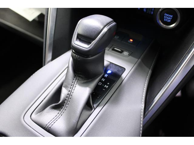 大好評のボディコーティング「ハイモースコート」もご納車までに施工可能。雨染みや線傷など中古車だからと諦めていませんか？ピカピカの状態でお乗り出しいただけます。