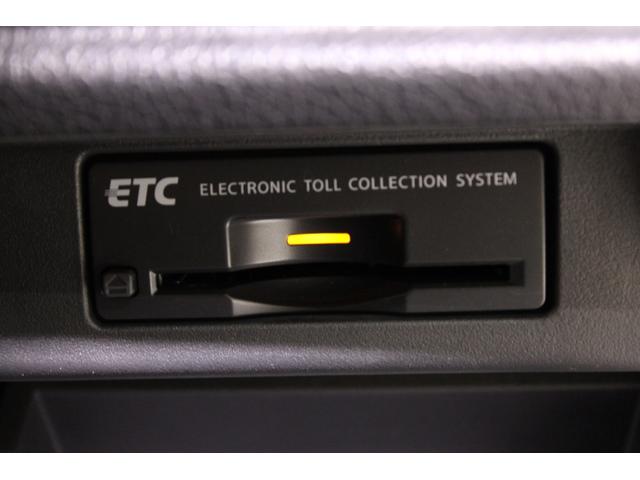 エルグランド 350ハイウェイスター 禁煙車 1オーナー オプションナビ フルセグTV 全周囲カメラ 両側電動スライド 後席モニター 電動リアゲート レーダークルーズコントロールシステム LEDヘッドライト 黒ハーフレザーシート(6枚目)