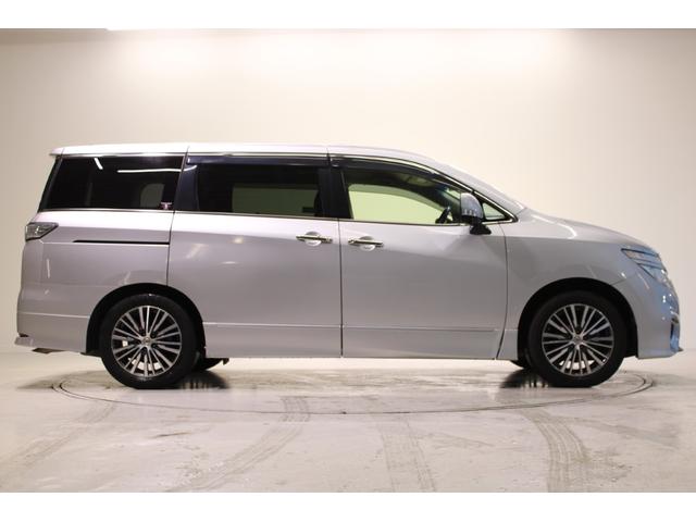 エルグランド 350ハイウェイスター 禁煙車 1オーナー オプションナビ フルセグTV 全周囲カメラ 両側電動スライド 後席モニター 電動リアゲート レーダークルーズコントロールシステム LEDヘッドライト 黒ハーフレザーシート(14枚目)