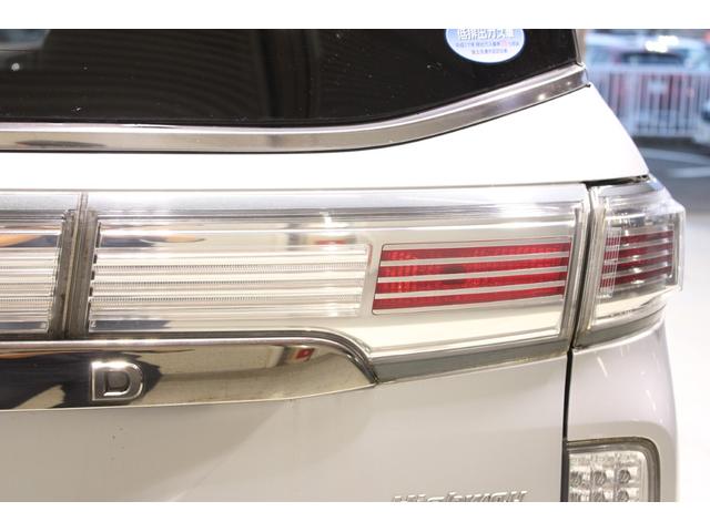 エルグランド 350ハイウェイスター 禁煙車 1オーナー オプションナビ フルセグTV 全周囲カメラ 両側電動スライド 後席モニター 電動リアゲート レーダークルーズコントロールシステム LEDヘッドライト 黒ハーフレザーシート(19枚目)