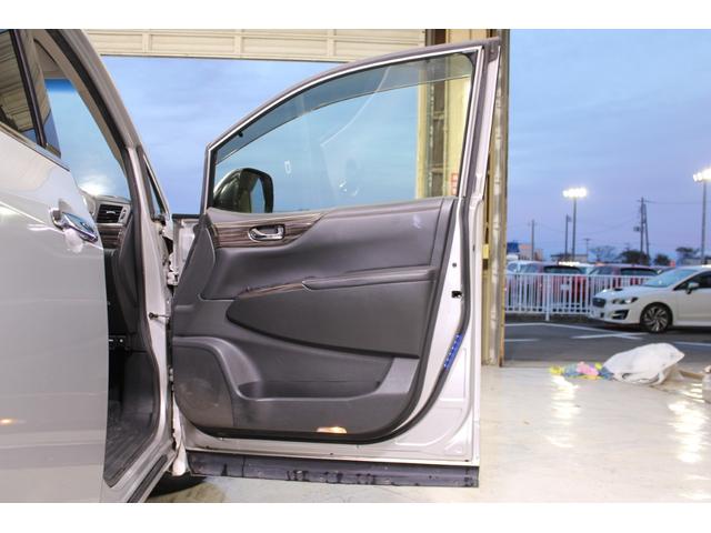 エルグランド 350ハイウェイスター 禁煙車 1オーナー オプションナビ フルセグTV 全周囲カメラ 両側電動スライド 後席モニター 電動リアゲート レーダークルーズコントロールシステム LEDヘッドライト 黒ハーフレザーシート(30枚目)