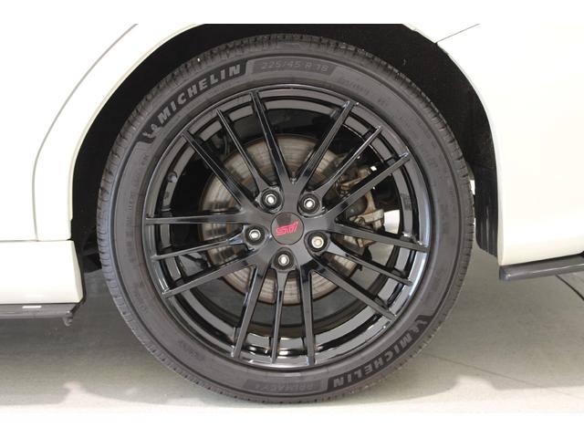 レヴォーグ ＳＴＩスポーツ　ＥＸ　禁煙車　ＳＴＩフルエアロ　ＳＴＩマフラー　純正１１．６インチナビ　バックカメラ　サイドカメラ　フルセグＴＶ　メモリー付き温熱赤黒革パワーシート　アイサイト　電動リアゲート　デジタルインナーミラー（25枚目）