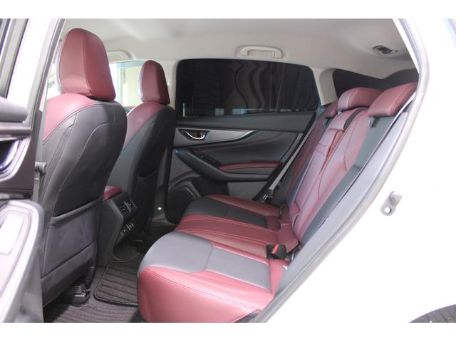 レヴォーグ ＳＴＩスポーツ　ＥＸ　禁煙車　ＳＴＩフルエアロ　ＳＴＩマフラー　純正１１．６インチナビ　バックカメラ　サイドカメラ　フルセグＴＶ　メモリー付き温熱赤黒革パワーシート　アイサイト　電動リアゲート　デジタルインナーミラー（41枚目）