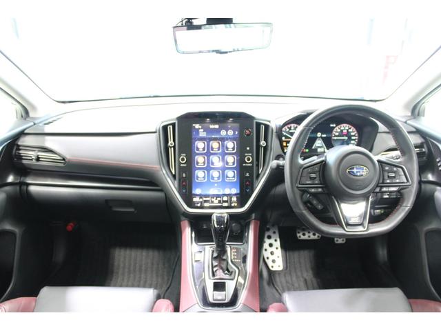 レヴォーグ ＳＴＩスポーツ　ＥＸ　禁煙車　ＳＴＩフルエアロ　ＳＴＩマフラー　純正１１．６インチナビ　バックカメラ　サイドカメラ　フルセグＴＶ　メモリー付き温熱赤黒革パワーシート　アイサイト　電動リアゲート　デジタルインナーミラー（45枚目）