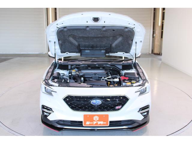 レヴォーグ ＳＴＩスポーツ　ＥＸ　禁煙車　ＳＴＩフルエアロ　ＳＴＩマフラー　純正１１．６インチナビ　バックカメラ　サイドカメラ　フルセグＴＶ　メモリー付き温熱赤黒革パワーシート　アイサイト　電動リアゲート　デジタルインナーミラー（69枚目）